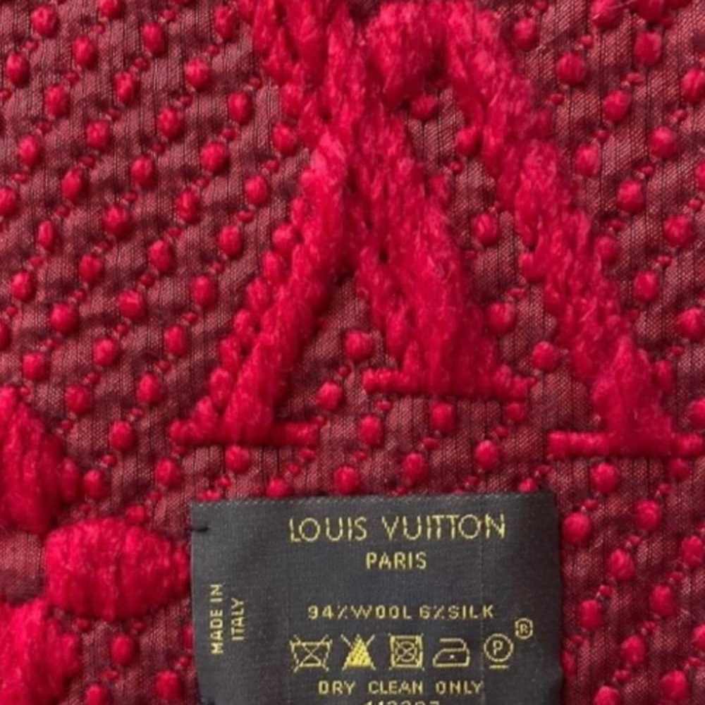 Lv Scarf - image 2